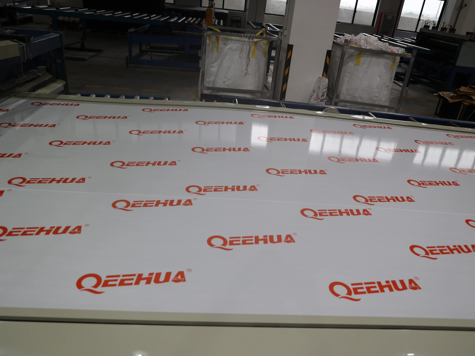 PP welding rod extrusion line in production